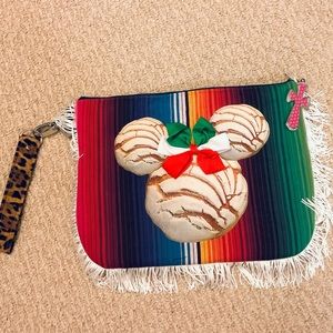 Serape concha Custom made Mickey large wristlet serape detail Mexican bread